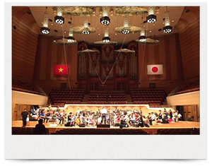 日越外交樹立45周年記念　ベトナム国立交響楽団　日本公演